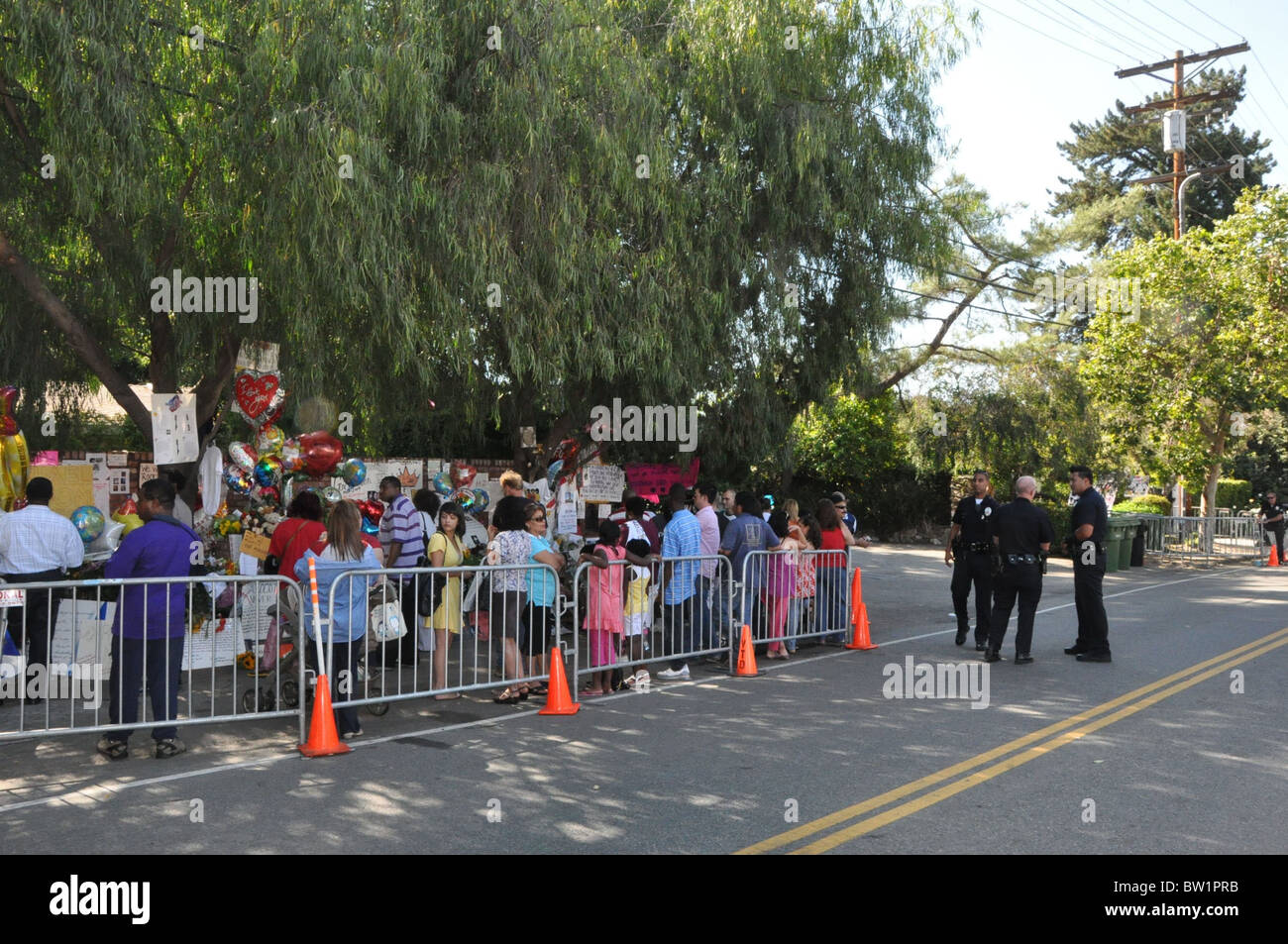 Michael Jackson Memorial al di fuori della casa madre Foto Stock