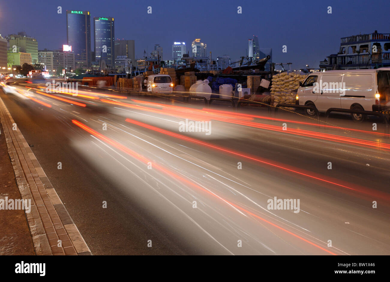 Sera Rush Hour, Dubai, Emirati Arabi Uniti Foto Stock