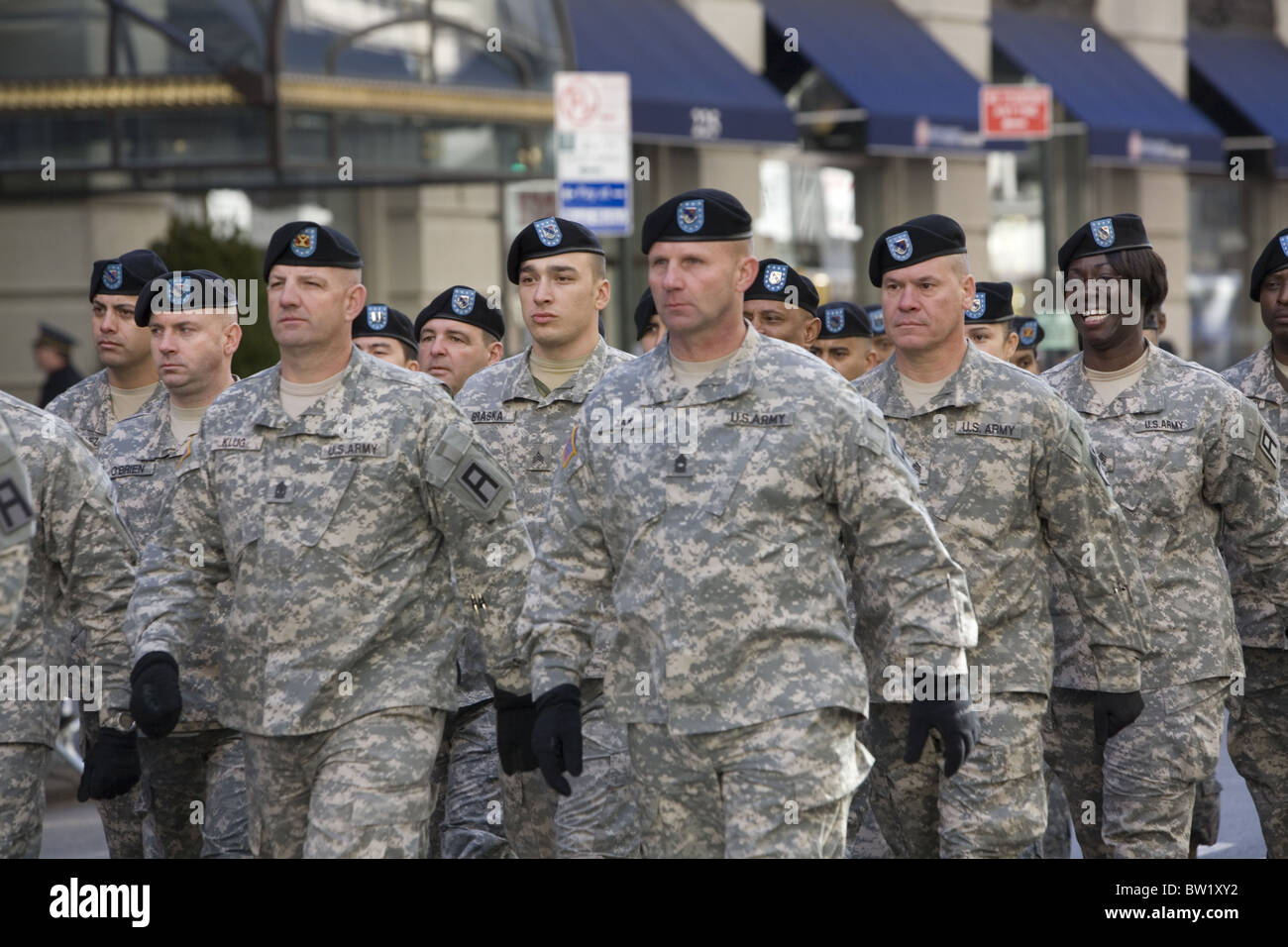 2010 veterani parata del giorno sulla Quinta Avenue in New York City. Le forze speciali. Foto Stock