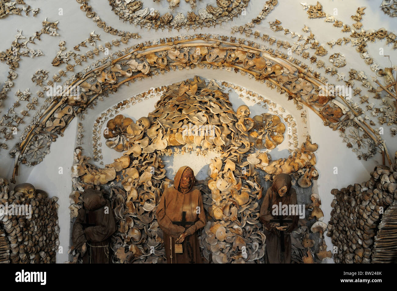 La Cripta dei bacini, cimitero dei Cappuccini, Chiesa di Santa Maria della Concezione Foto Stock