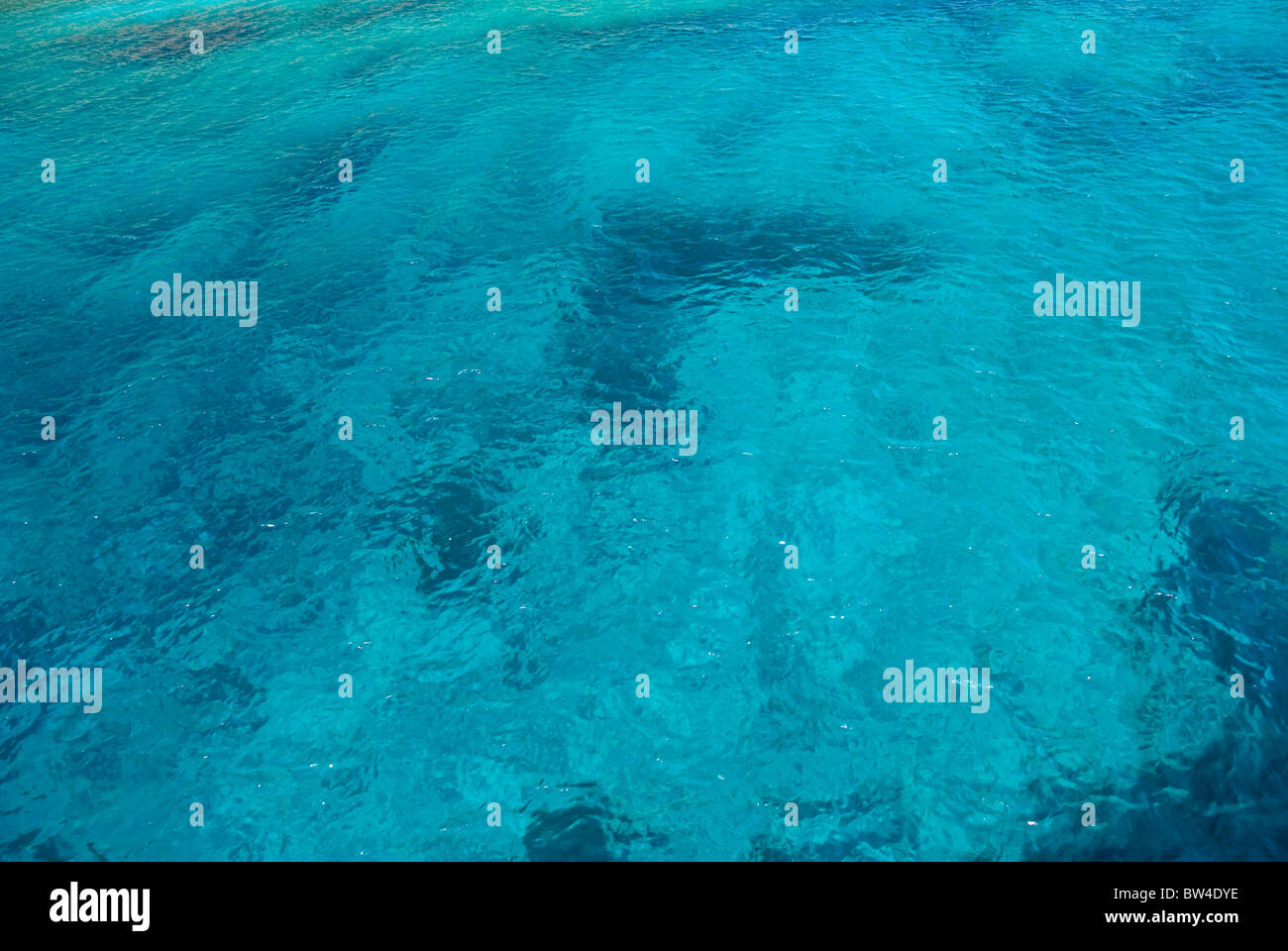 Bella blu acqua di superficie Foto Stock