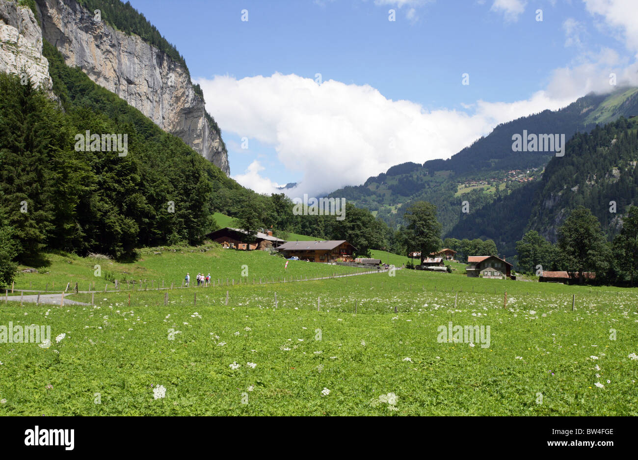 Viste generali intorno alla valle di Lauterbrunnen, Svizzera Foto Stock