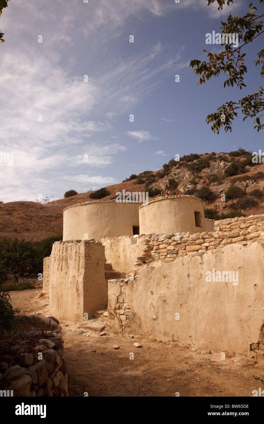 Il neolitico roundhouses a Choirokoitia, Cipro. Foto Stock