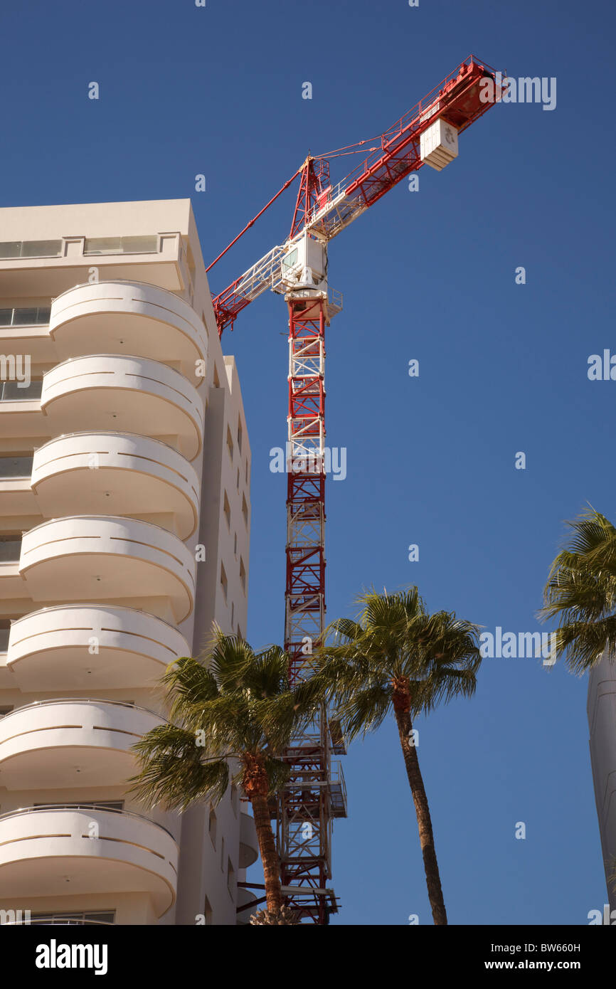 Alto edificio alberghiero a Larnaca, Cipro. Foto Stock