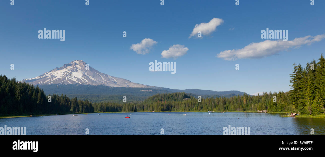 Montare il cofano dal lago Trillium, Oregon, Stati Uniti d'America Foto Stock