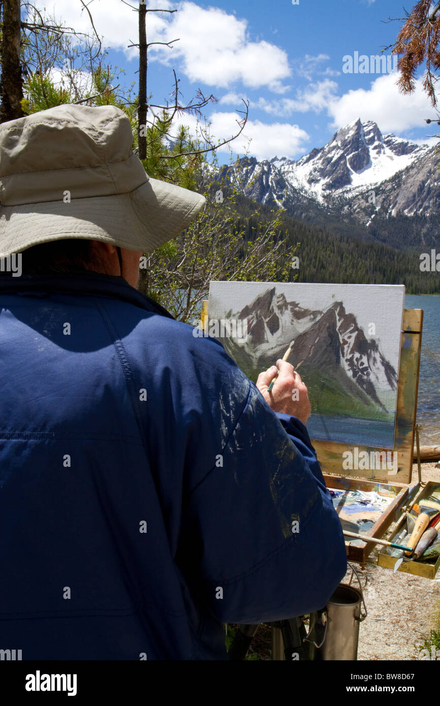 La pittura dell'artista McGown picco e Stanley lago nel dente di sega a catena montuosa vicino a Stanley, Idaho, Stati Uniti d'America. Foto Stock