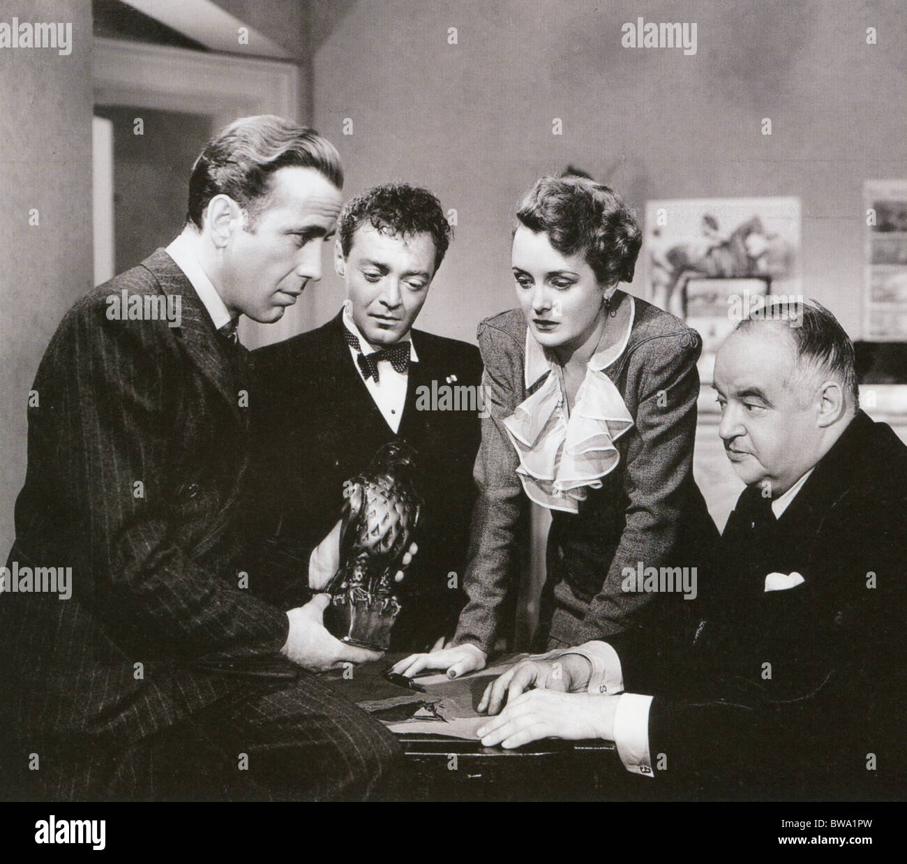 Il Maltese Falcon 1941 Warner film con da l: Humphrey Bogart, Peter Lorre, Maria Astor di Sydney e il Sydney Greenstreet Foto Stock