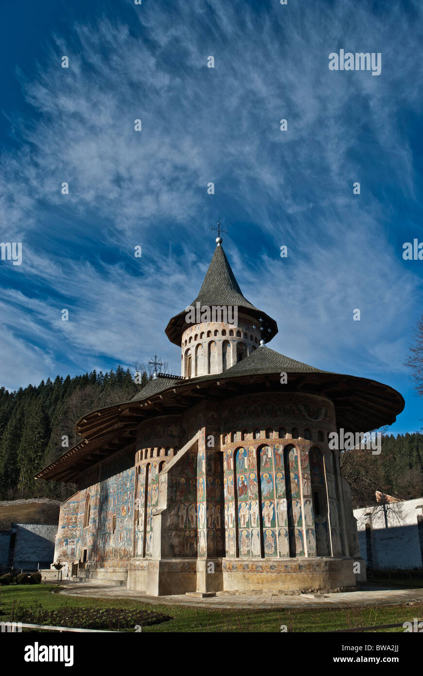 Voronet. Uno dei monasteri dipinti della Bucovina, la Romania, l'Europa. Foto Stock