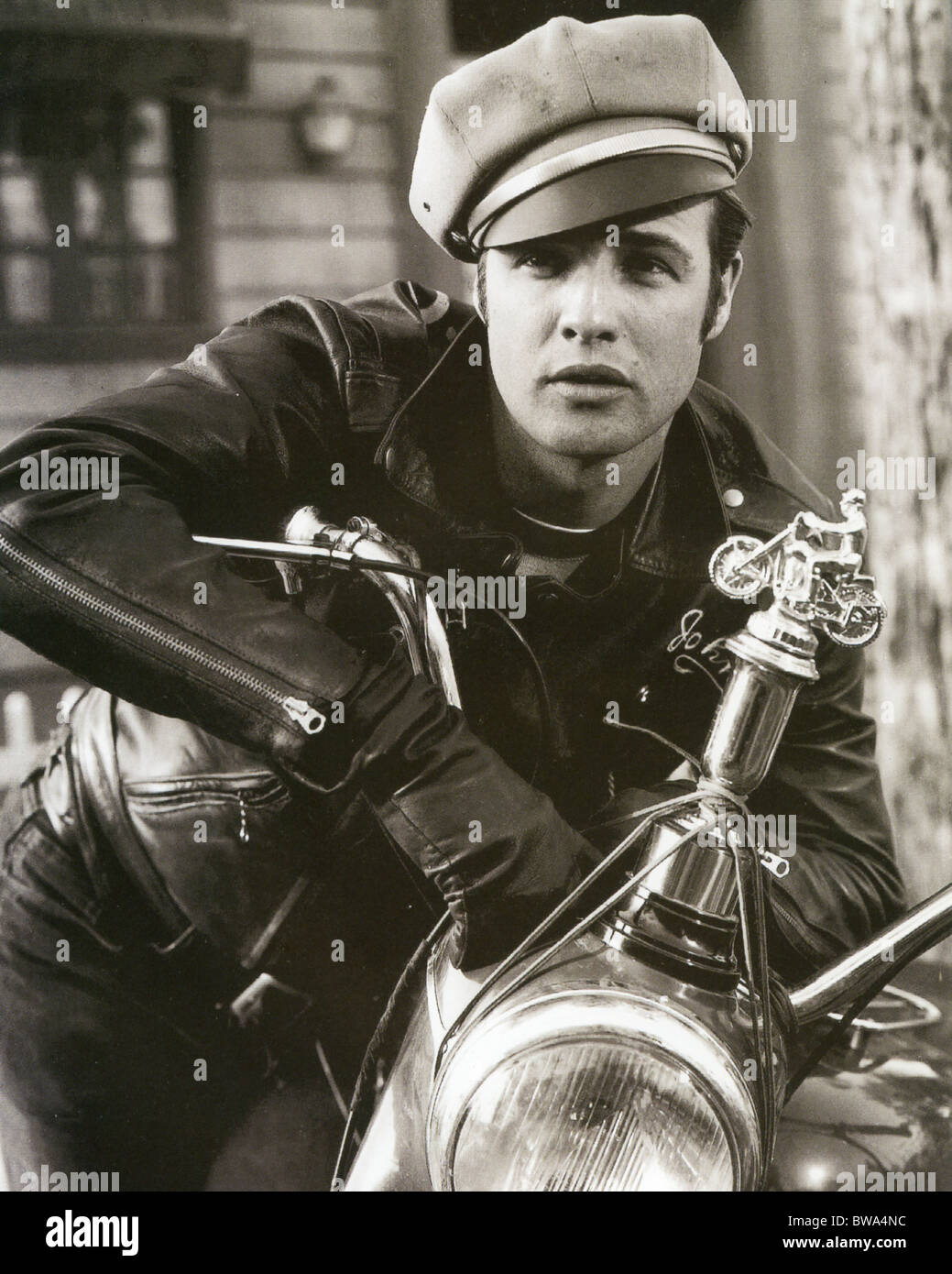 Il selvaggio 1954 Columbia film con Marlon Brando Foto stock - Alamy