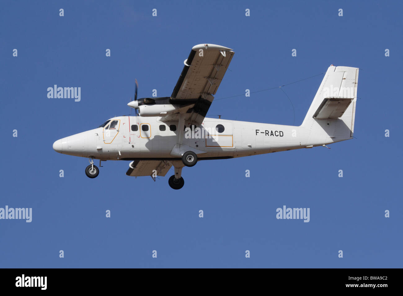 De Havilland Canada DHC-6 Twin Otter della luce di " commuters " turboelica aereo in volo Foto Stock