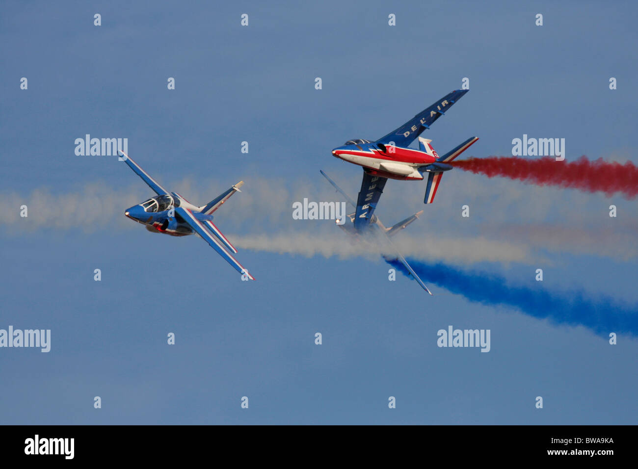 Patrouille de France Alpha jet in volo in un display di aria Foto Stock