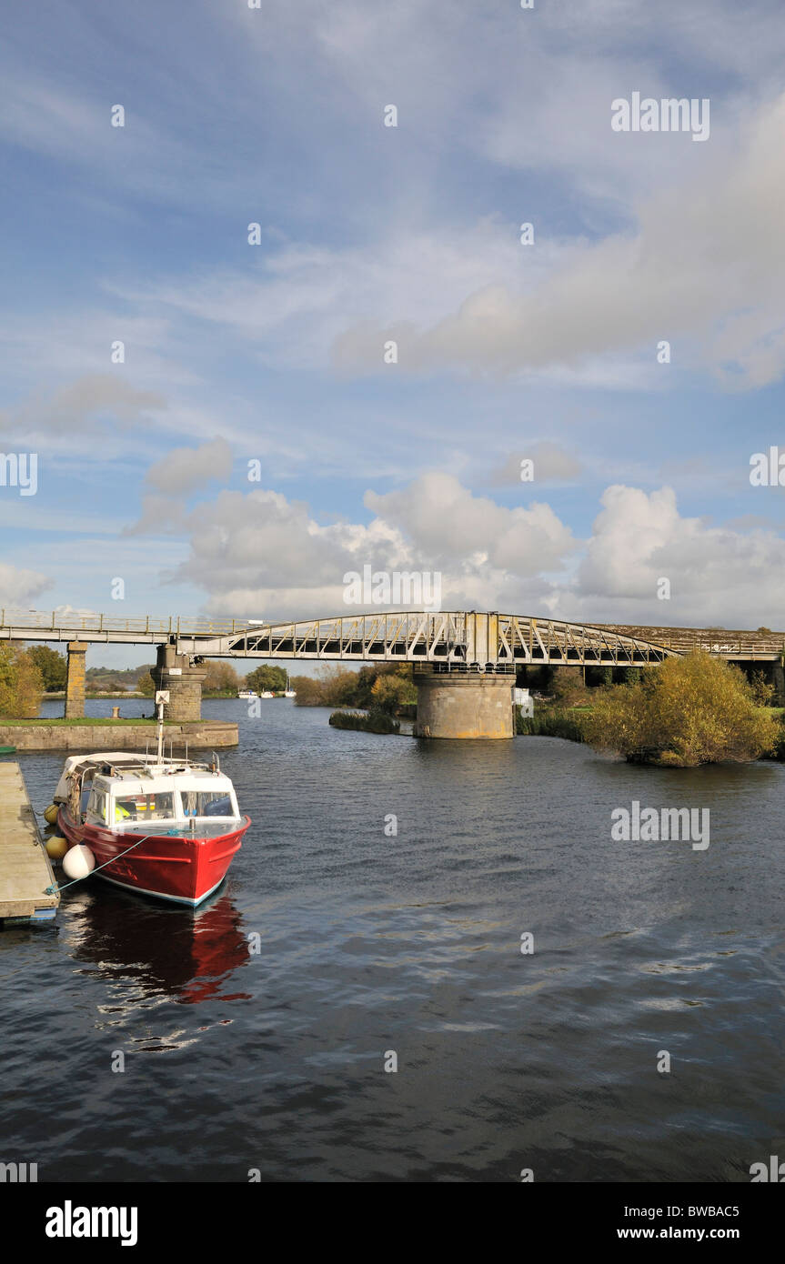 La nitidezza canal che collega Gloucester con il mare Foto Stock