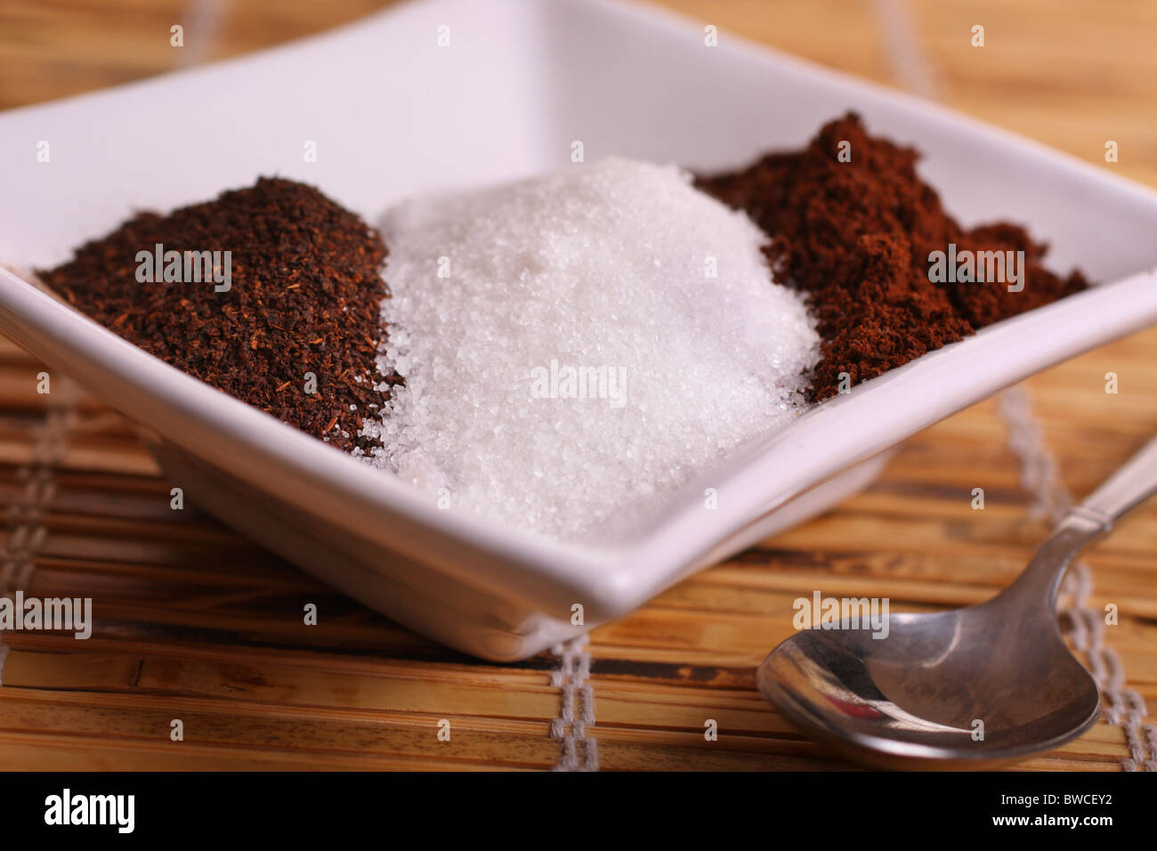 Le misurazioni di tè, caffè e zucchero Foto Stock