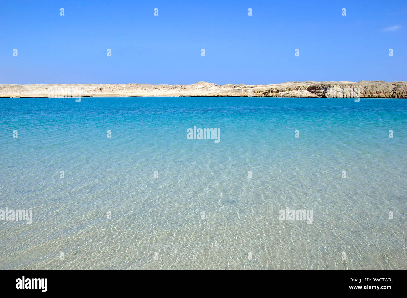 Bellissimo paesaggio marino e il paesaggio del deserto. La bellezza della natura. Foto Stock