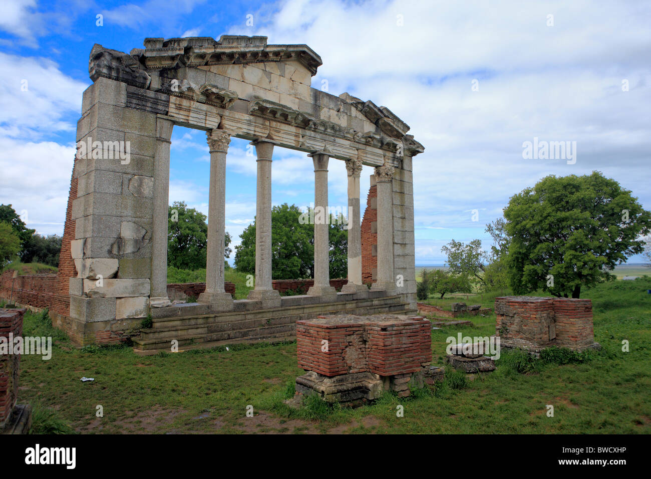 Rovine del tempio (monumento di Agonothetes), Apollonia, distretto di Fier, Albania Foto Stock