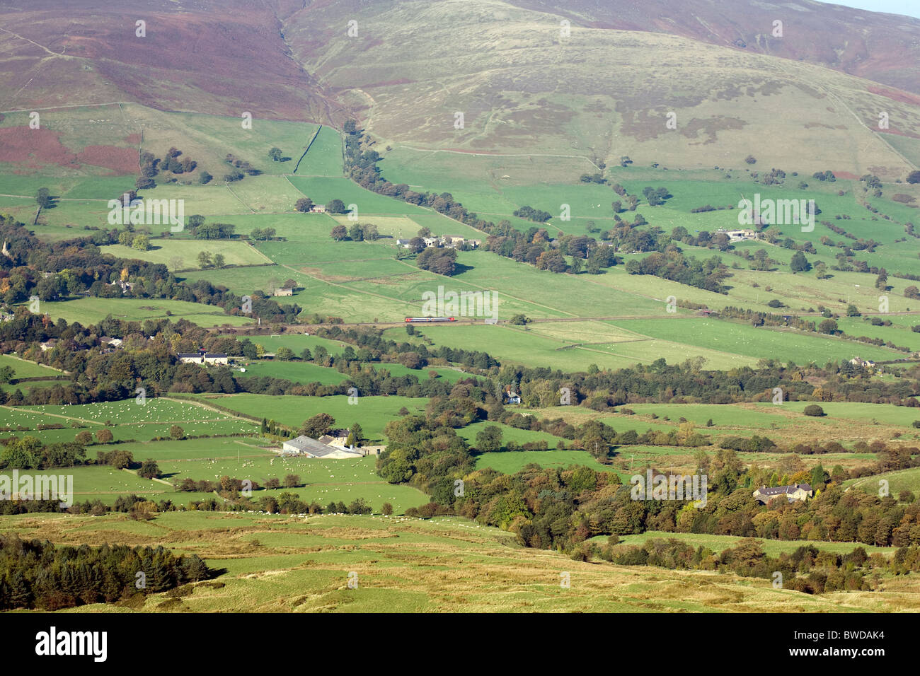 Edale nella speranza Valle Parco Nazionale di Peak District Derbyshire Inghilterra Foto Stock