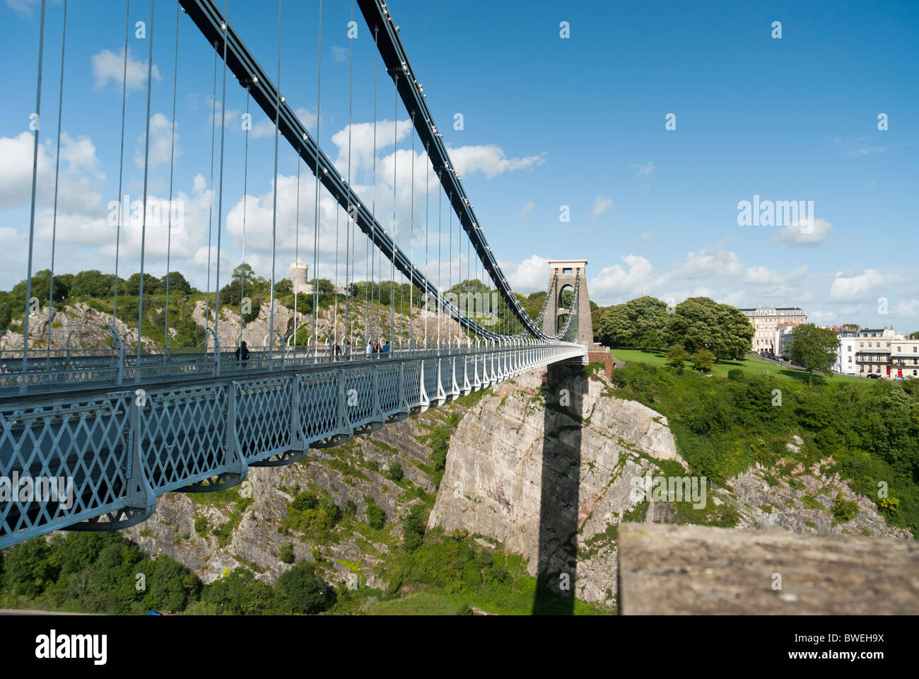 Il Clifton Suspension Bridge spanning the Avon Gorge tra Clifton e Bristol nel Sommerset, UK. Foto Stock