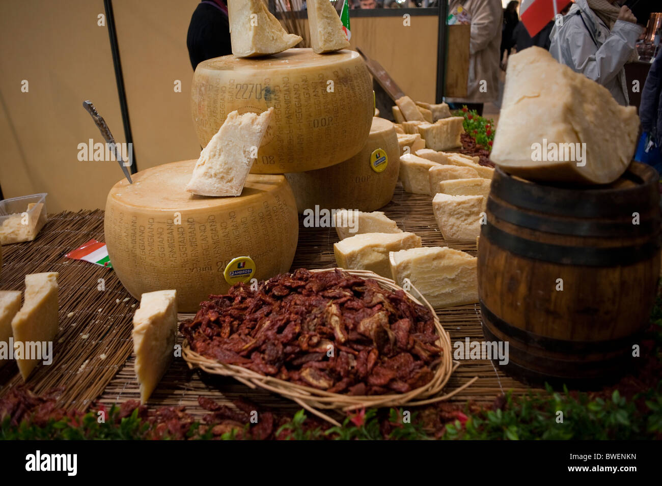 Parigi, Francia, primo piano, Cuisine Food Festival, specialità italiane di formaggio, "Papilles en Fête, detail, display Cheese, Fromagerie Paris Foto Stock