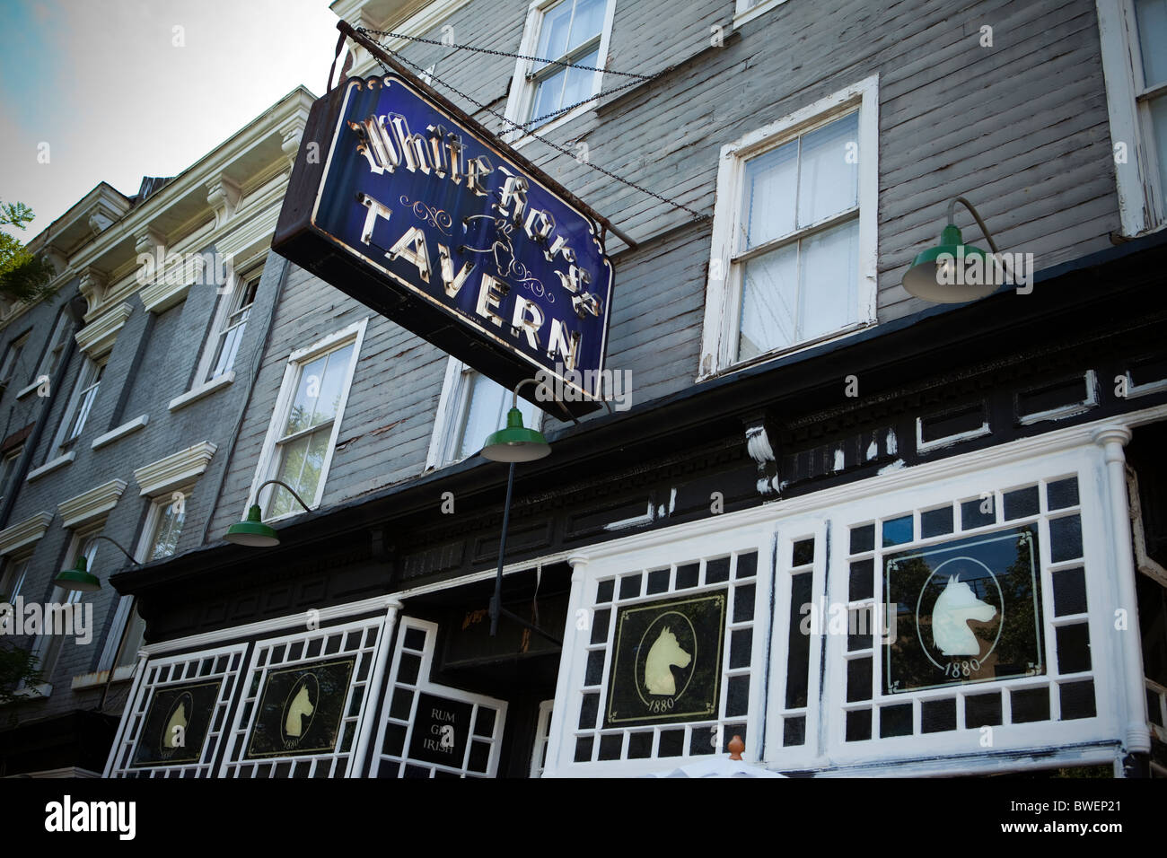 Taverna White Horse, Dylan Thomas pub preferito in New York, notoriamente dove ha avuto il suo ultimo drink, STATI UNITI D'AMERICA Foto Stock