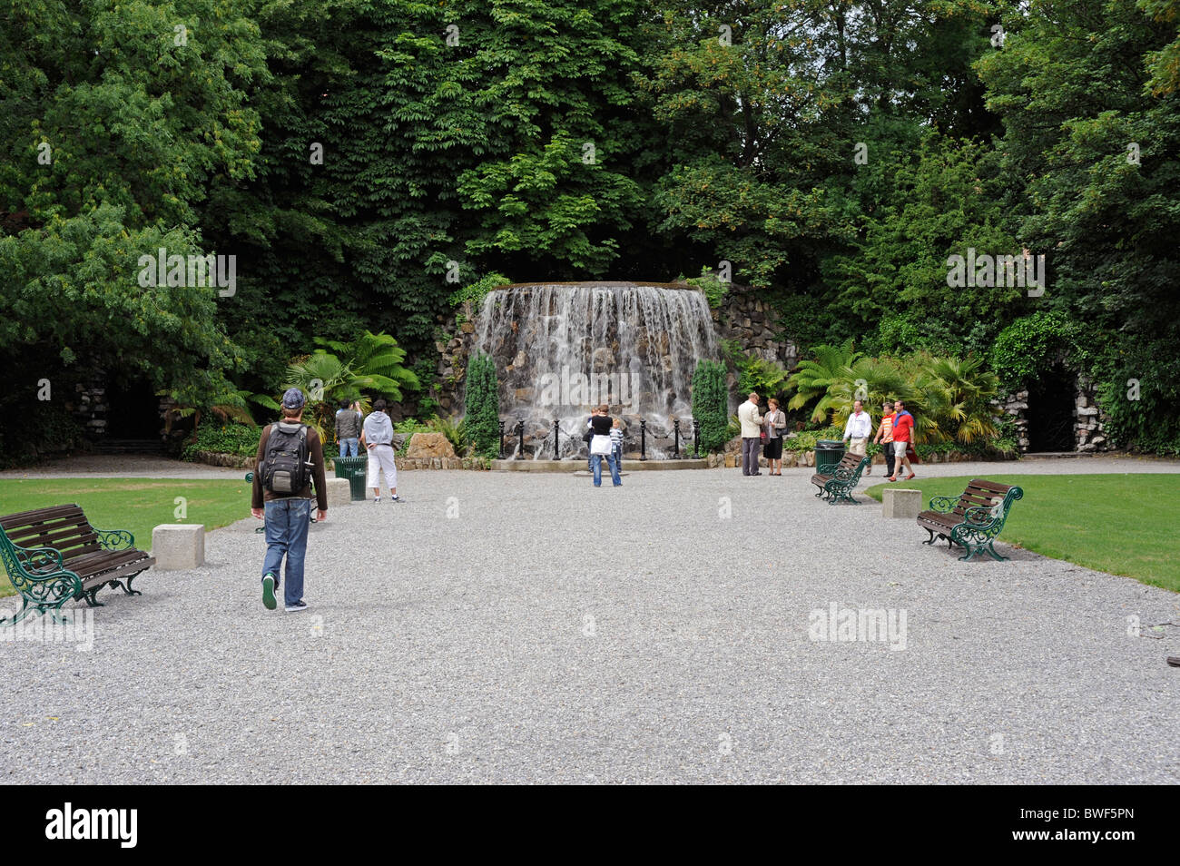 Fontana in Giardini di Iveagh, Dublino, Irlanda Foto Stock