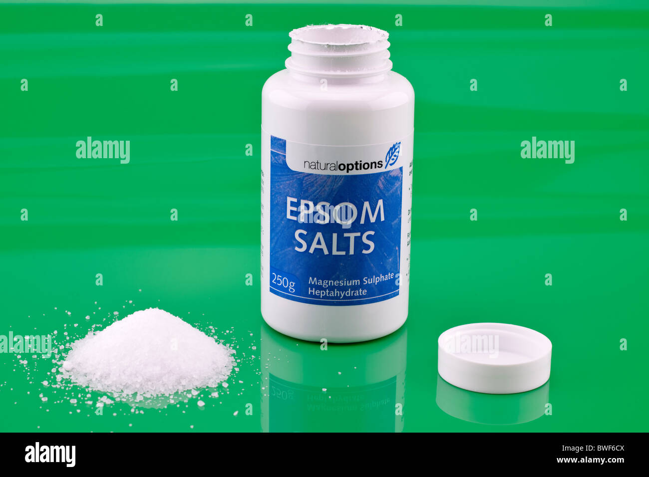 250 mg di contenitore di opzioni naturali i sali di Epsom Foto Stock