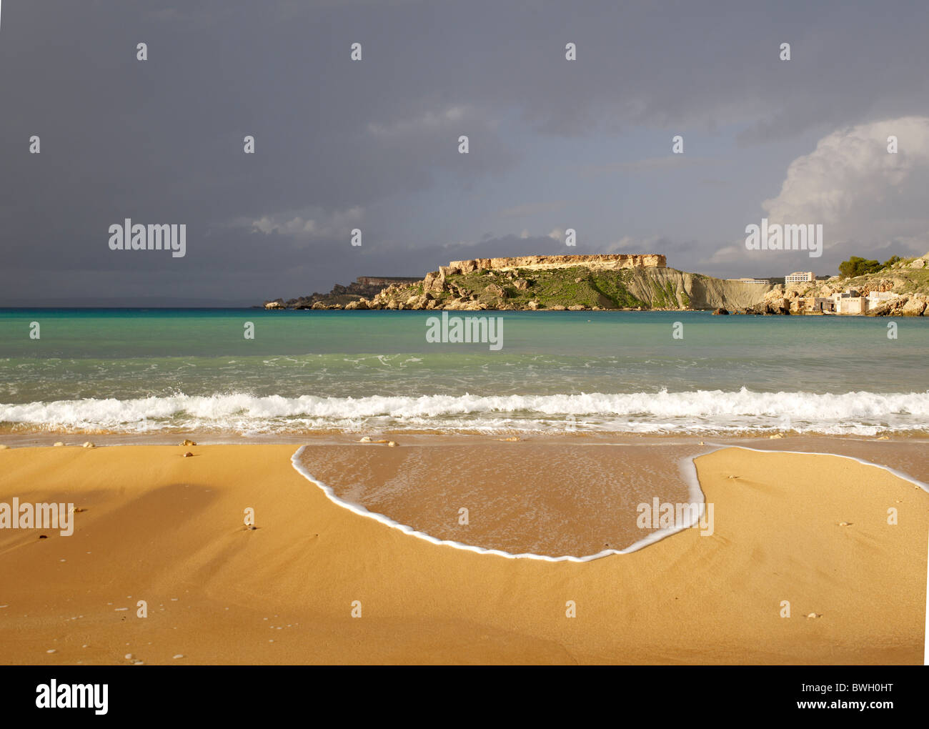 Spiaggia, Golden Bay, isola di Malta, paese Europa meridionale Foto Stock