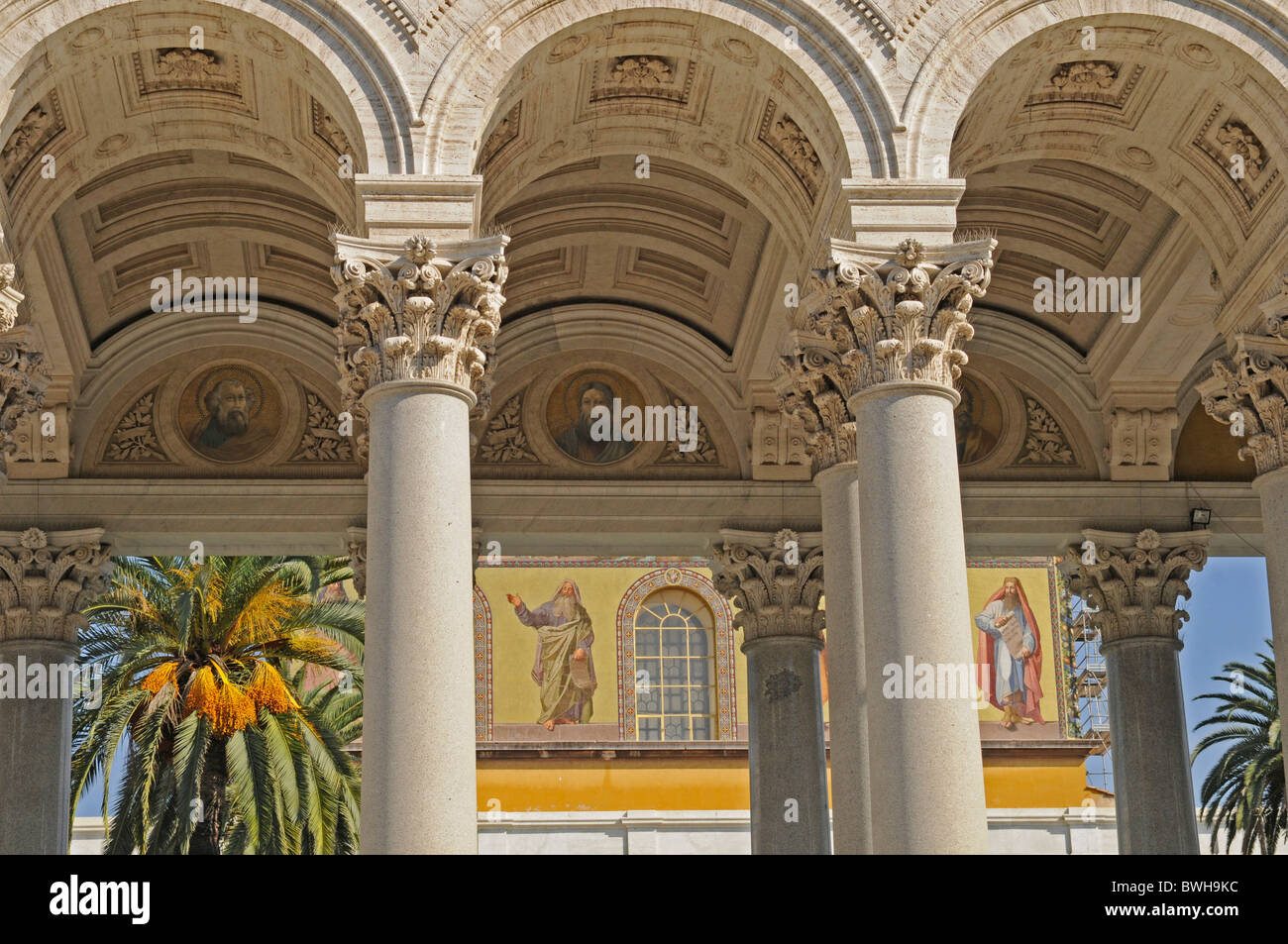 Basilica di San Paolo fuori le Mura, latino Sancti Pauli extra muros, Roma, Lazio, l'Italia, Europa Foto Stock