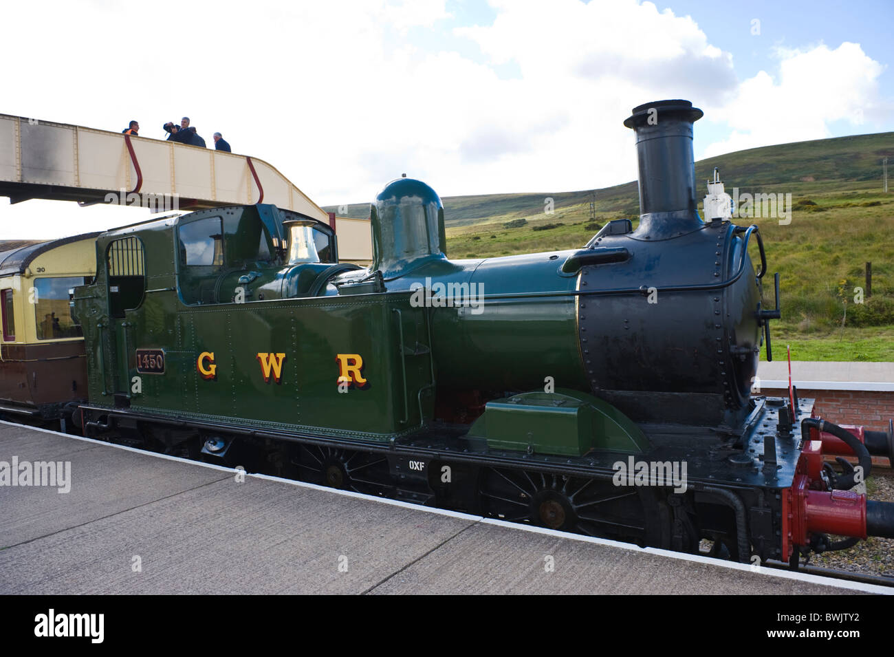 GWR serbatoio 1400 classe 0-4-2T locomotiva a vapore n. 1450 Foto Stock