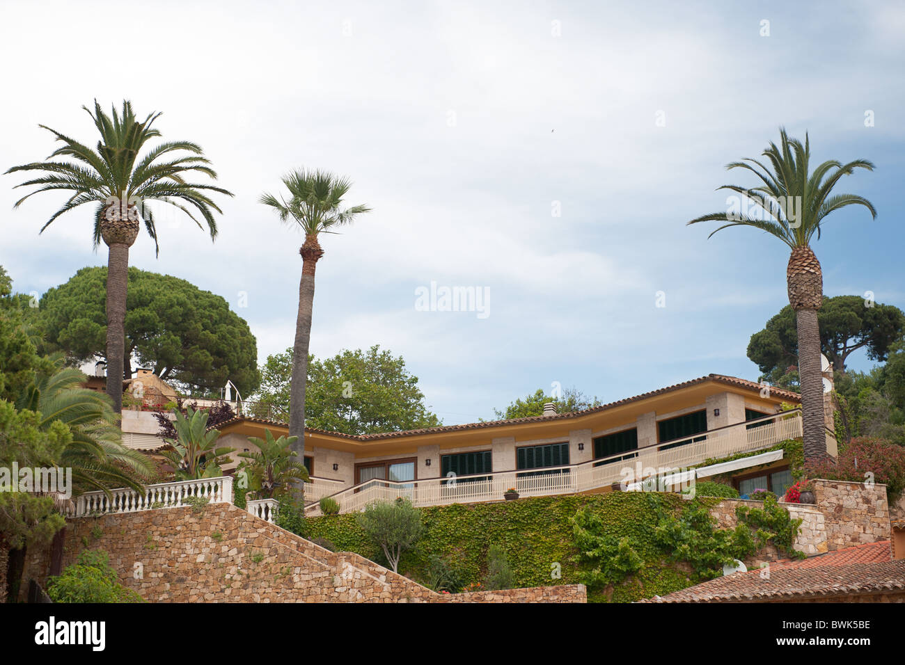 Bellissima villa spagnola vicino alla costa orientale Foto Stock