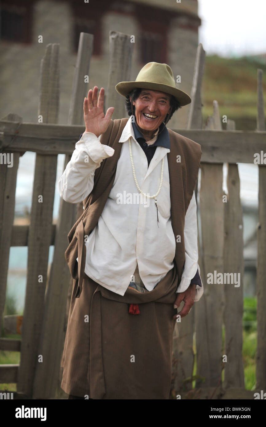 Abbigliamento Tibetano Immagini E Fotos Stock Alamy