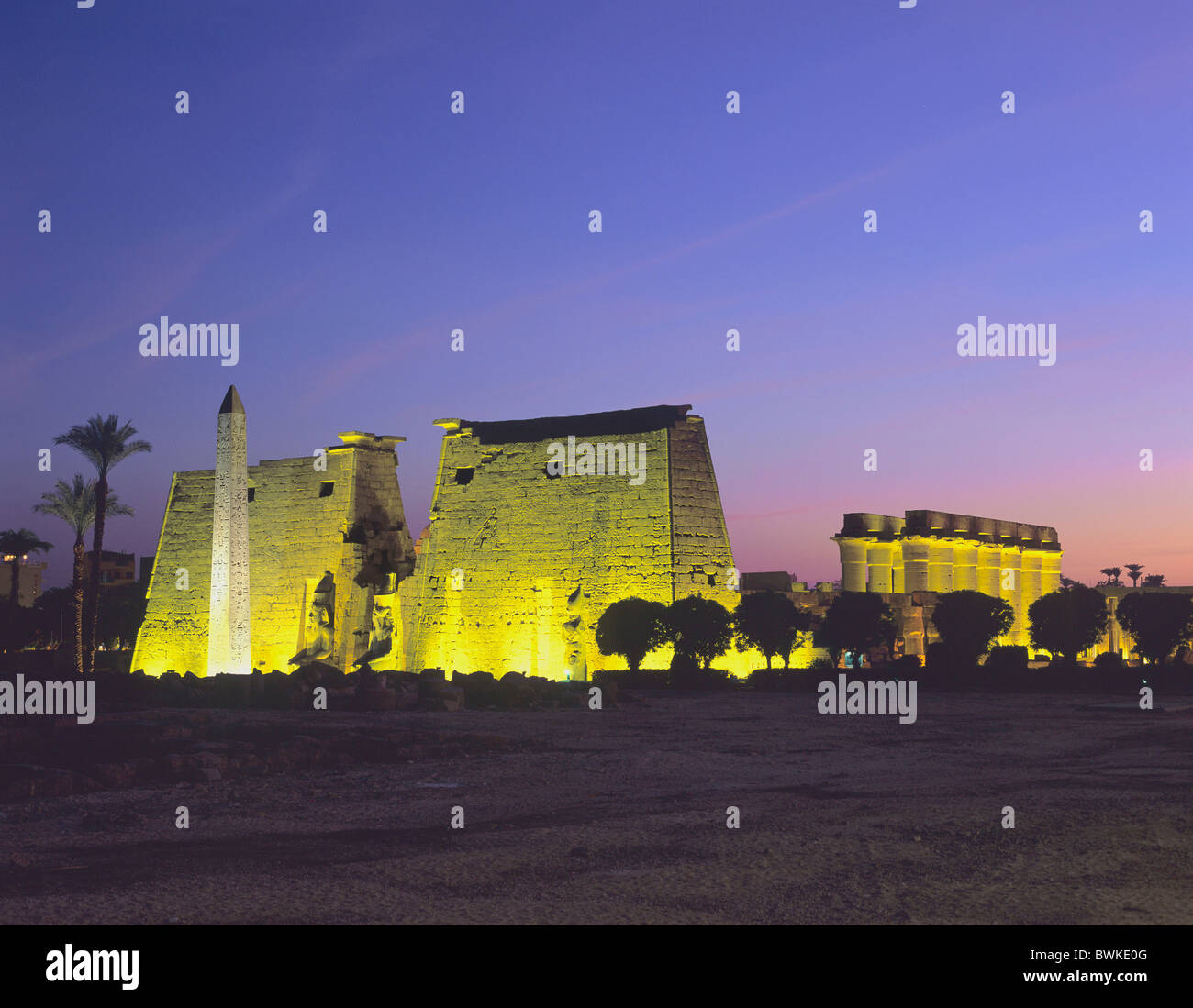 Egitto Africa del nord del tempio di Luxor tempio storico di costruzione sito culturale Antichità Antiquariato umore egiziano Foto Stock