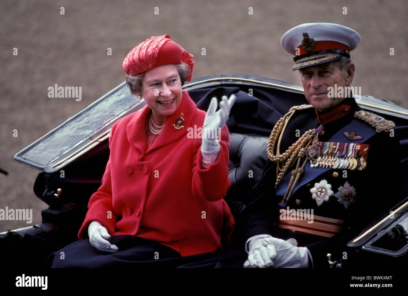 Regno Unito Londra Queen Elizabeth II Compleanno Parade Gran Bretagna Europa Inghilterra Prince Philip monarchia carrello Foto Stock