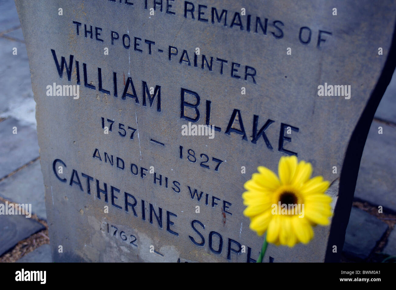Regno Unito Londra William Blake lapide campi Bunhill Cimitero Clerkenwell Gran Bretagna Europa Inghilterra grave gra Foto Stock