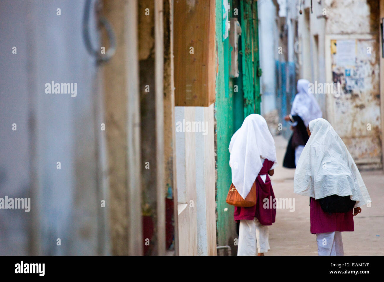 Ragazze musulmane, isola di Lamu, Kenya Foto Stock