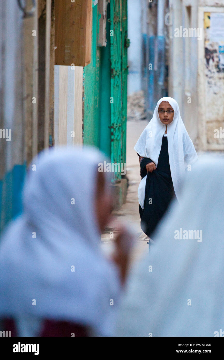 Ragazze musulmane, isola di Lamu, Kenya Foto Stock