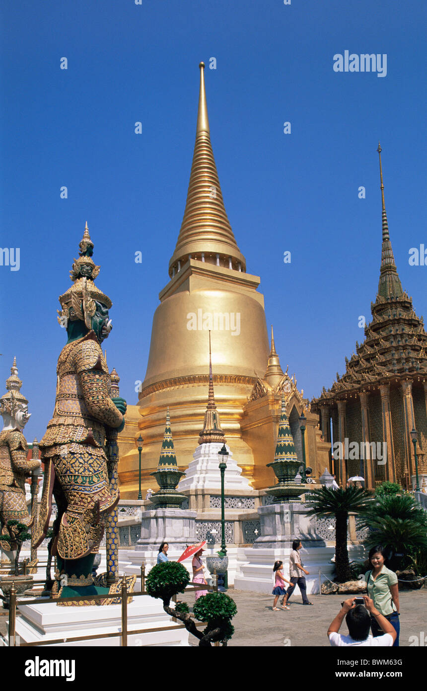 Asia Thailandia Bangkok Wat Phra Kaeo Wat Phra Kaew Grand Palace Tempio Tempio del Buddha di Smeraldo templi Thai Tem Foto Stock