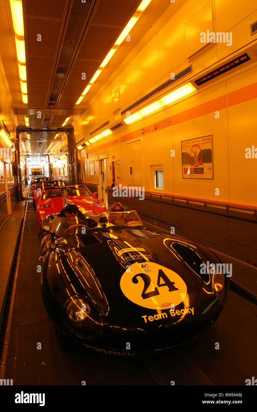 Tipo d'imbarco treno Eurotunnel in Folkestone Foto Stock