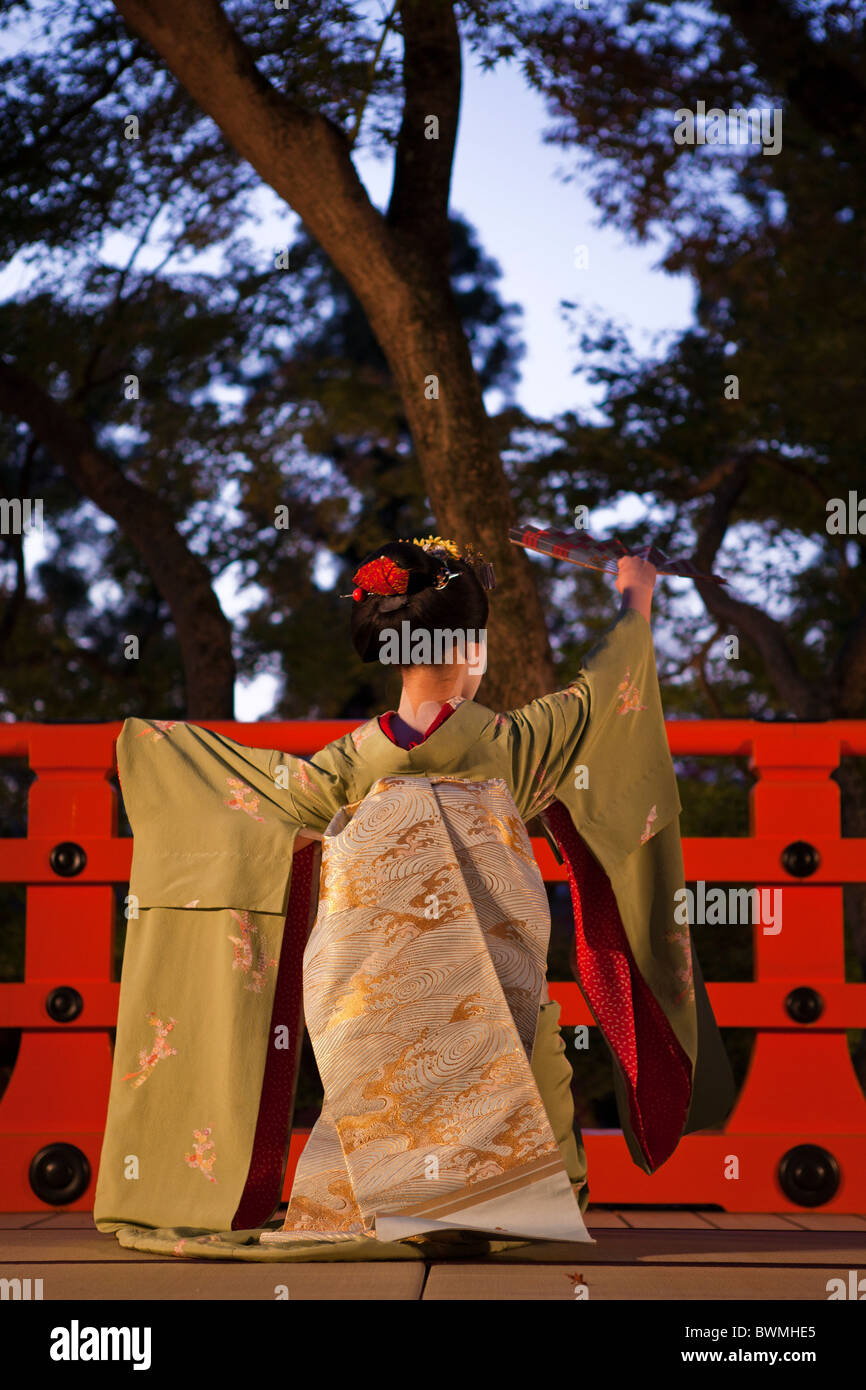 Apprendista geisha sono chiamati maiko, significato, letteralmente 'danza bambino' Foto Stock