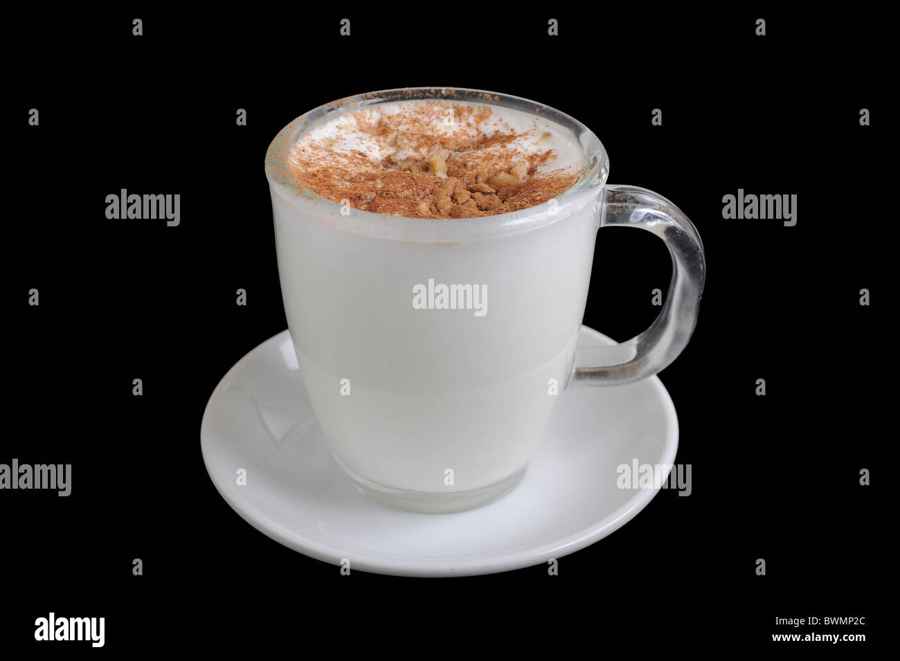 Salep, latte caldo o acqua addensata con una polvere fatta dalla macinazione di tuberi di orchidee Foto Stock