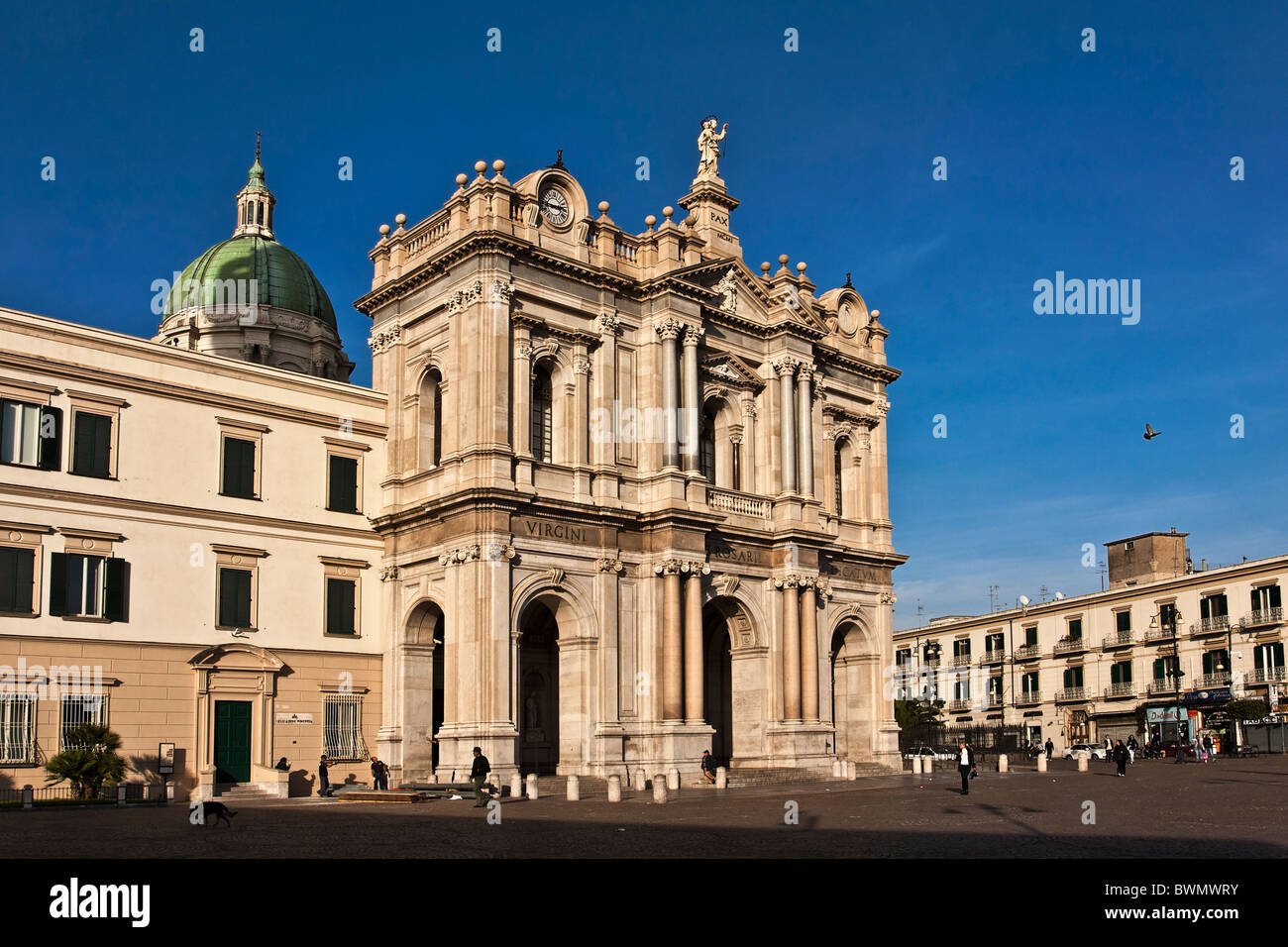 Chiesa Della Madonna Del Rosario Di Pompei Madonna di pompei immagini e fotografie stock ad alta risoluzione - Alamy