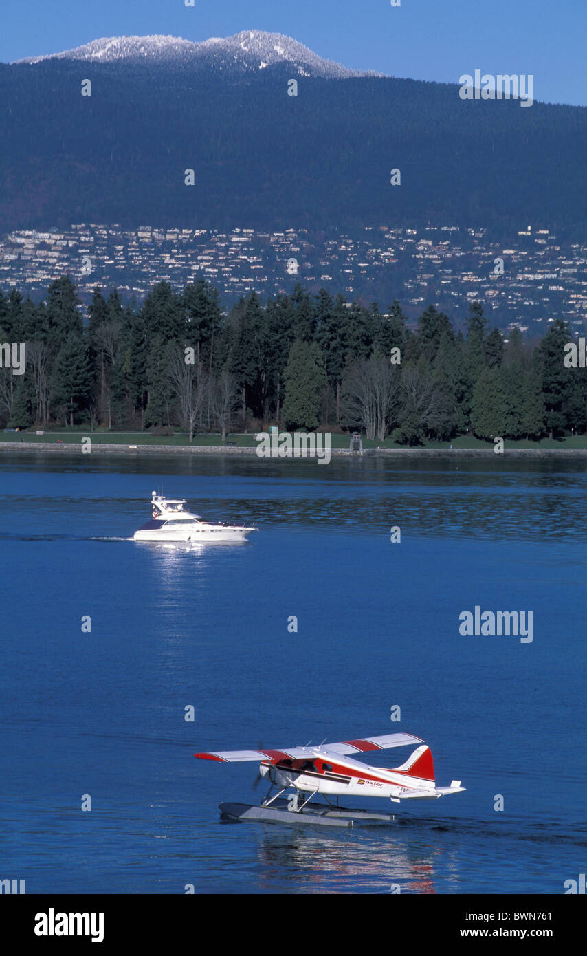 Canada America del Nord America Float Plane Vancouver British Columbia harbour porto aereo acqua in barca in avanti Foto Stock