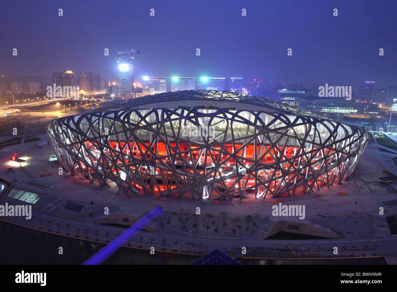 Asia Cina Pechino Pechino Aprile 2008 Stadio Nazionale di 2008 Olimpiadi di estate bird nest Herzog e de Meuron arc Foto Stock