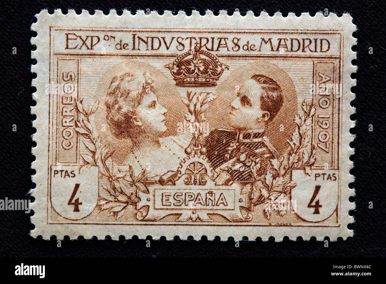 Il re Alfonso XIII di Spagna Victoria Eugenia di Battenberg francobollo Europa Spagna 1907 monarca incisione mo Foto Stock