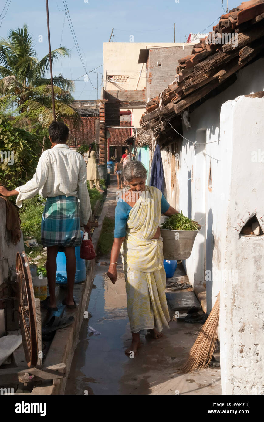 Case di linea in Kanchipuram; kancheepuram ,Tamil Nadu, India. Foto Stock