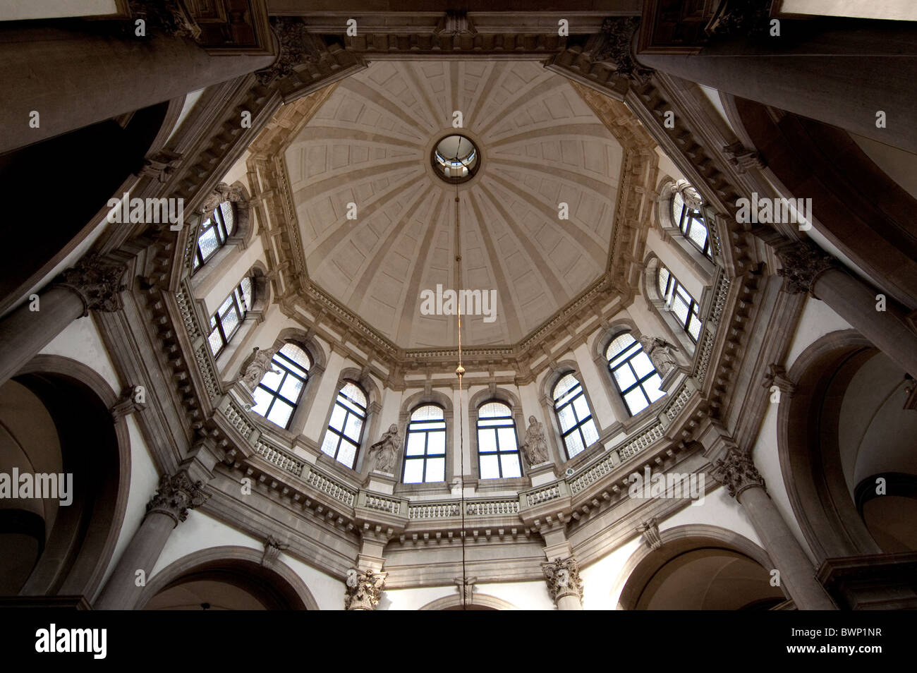 Cupola della chiesa di santa maria della salute , Venezia 2010 Foto Stock