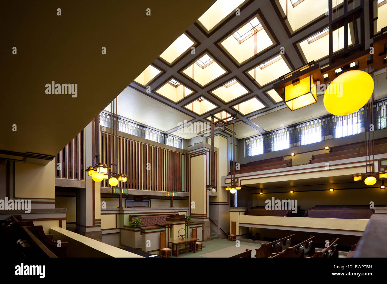 Interno di Frank Lloyd Wright progettato Unity Temple, Oak Park, Illinois, Stati Uniti d'America Foto Stock