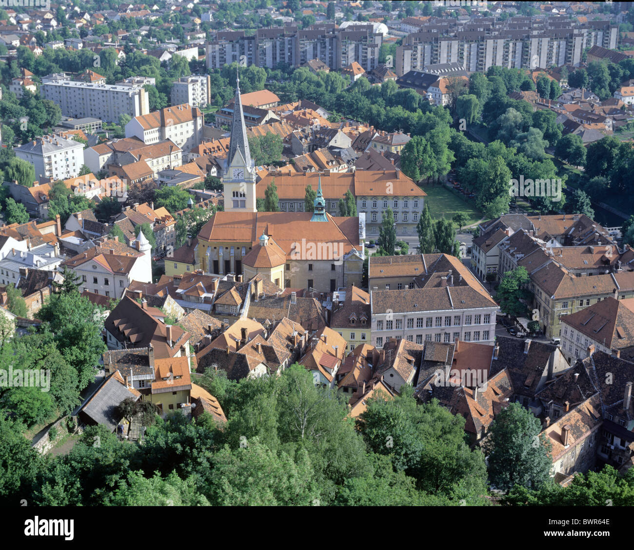 La Slovenia Ljubljana città capitale Lubiana città vista sul castello della città cityscape Europa si affacciano panoramica Foto Stock