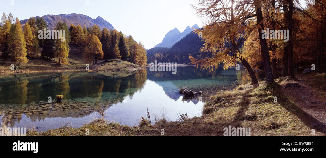 Svizzera Europa Lai da Palpuogna lago di montagna lago Albula pass area autunno del Cantone dei Grigioni Grigioni Gris Foto Stock