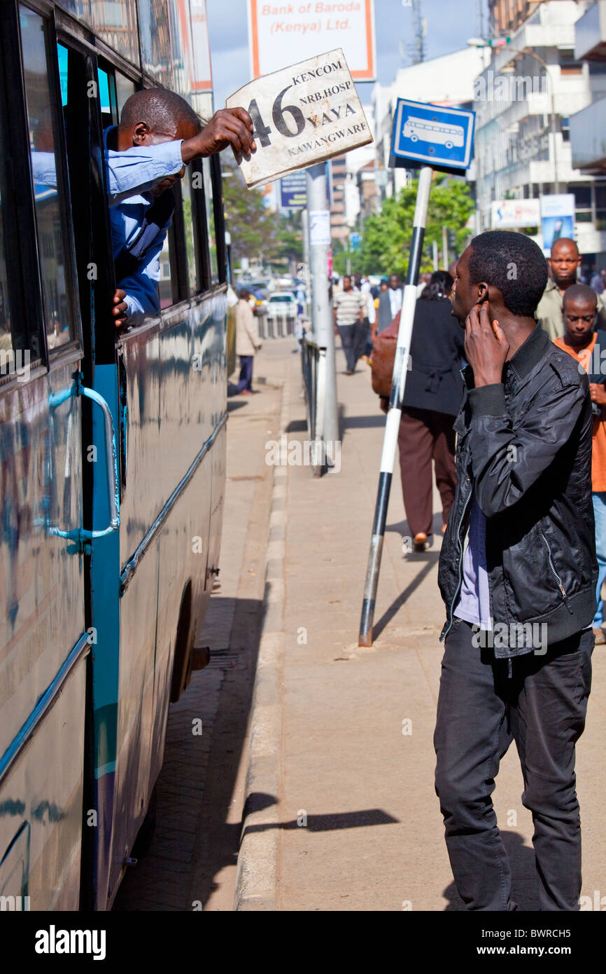 Bus pubblico a Nairobi in Kenya Foto Stock