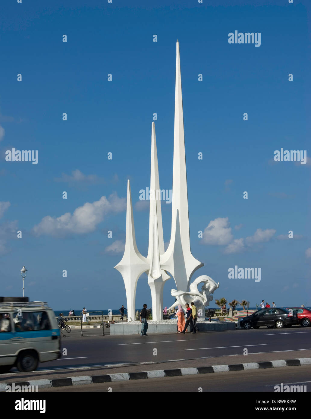 Mermaid e la scultura del mare, al di fuori della Biblioteca di Alessandria Foto Stock